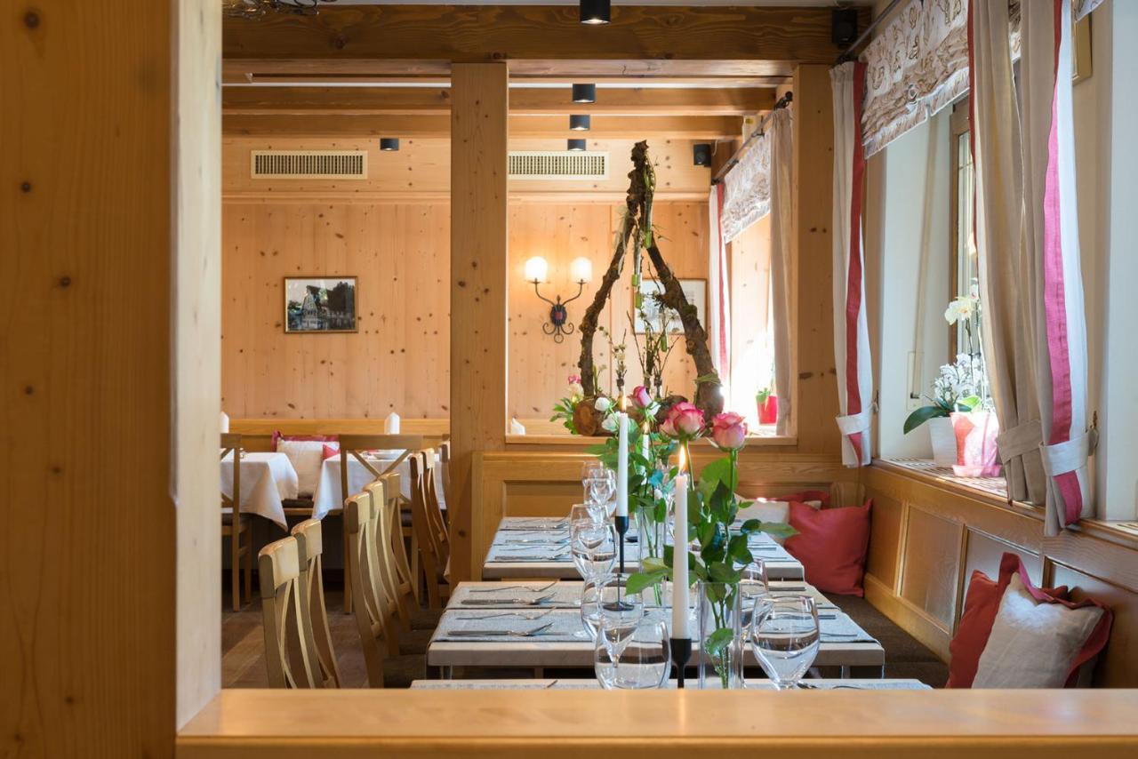 Gasthof-Pension Brauner Hirsch In Alfeld - Mittelfranken Ngoại thất bức ảnh